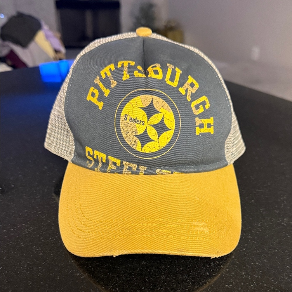 Pittsburgh Steelers Snap Back Mesh Trucker Hat